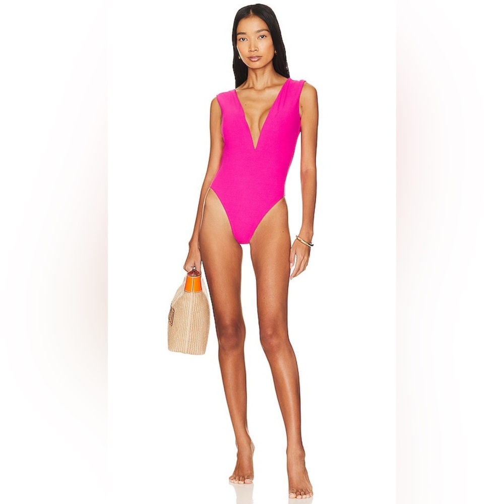 NWT Seafolly Coco Beach Terry Cap Sleeve V Wire
One Piece Swimsuit Pink US 12